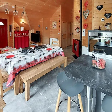 Holiday home 4 Bedroom Cozy In Mont-dore