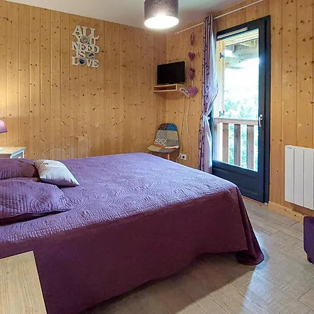 Σπίτι διακοπών 4 Bedroom Cozy In Mont-dore
