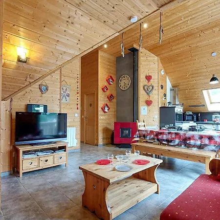 Holiday home 4 Bedroom Cozy In Mont-dore Le Mont-Dore